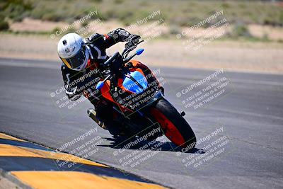 media/Mar-25-2024-Moto Forza (Mon) [[8d4319bd68]]/4-Novice Group/Session 3 (Turn 16 Inside)/